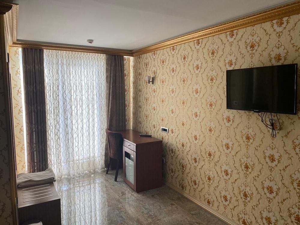 Grand Merin Airport Hotel Istanbul Eksteriør billede